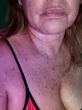 Snapshot of Kasandra_Ho chatting on December 2025 01:55:02 AM Kasandra Ho online show from December 2025 01:55:02 AM