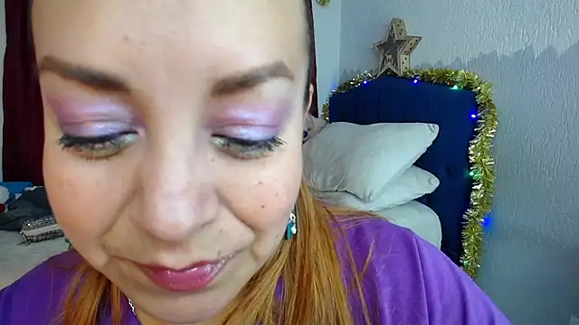 Snapshot of Delilah_Belmont chatting on January 2025 10:51:01 PM Delilah Belmont online show from January 2025 10:51:01 PM