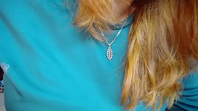 Snapshot of Delilah_Belmont chatting on January 2025 11:06:01 PM Delilah Belmont online show from January 2025 11:06:01 PM