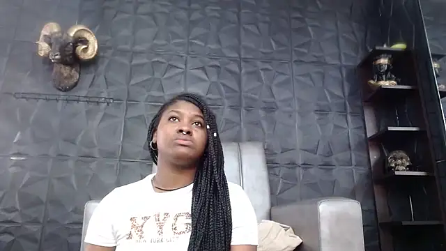 Hanna Fox 69 online show from November 2025 01:00:01 PM