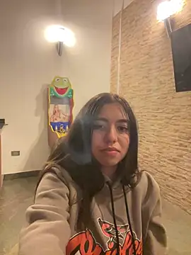 Lea velle online show from January 2025 10:20:02 AM