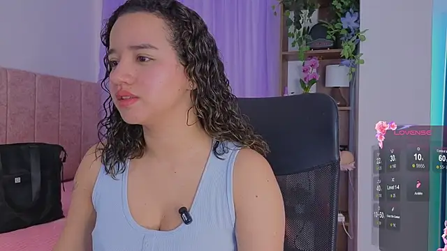 emilyrouxe online show from December 2025 02:56:01 PM