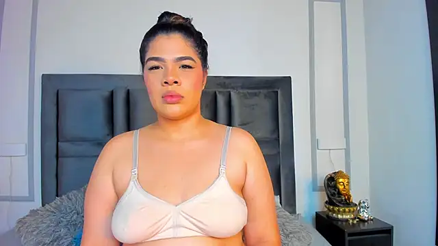 EmmaBecket2 online show from January 2025 03:35:01 AM