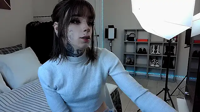 Snapshot of Tanya_M chatting on January 2025 10:31:02 AM Tanya M online show from January 2025 10:31:02 AM