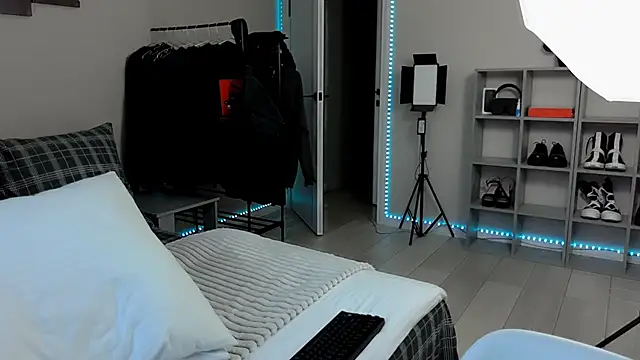 Snapshot of Tanya_M chatting on January 2025 01:34:01 PM Tanya M online show from January 2025 01:34:01 PM