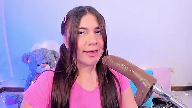 Snapshot of Isa_belaa chatting on January 2025 12:27:02 AM Isa belaa online show from January 2025 12:27:02 AM