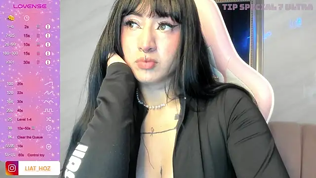 Snapshot of Sexy_adara_1b chatting on January 2025 03:40:01 AM Sexy adara 1b online show from January 2025 03:40:01 AM