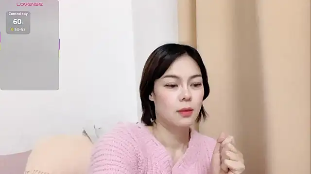 Snapshot of Linda-LL chatting on February 2026 12:31:01 PM Linda-LL online show from February 2026 12:31:01 PM