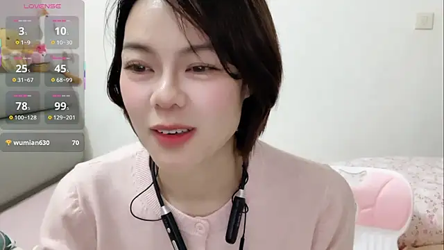 Snapshot of Linda-LL chatting on February 2026 02:03:01 PM Linda-LL online show from February 2026 02:03:01 PM