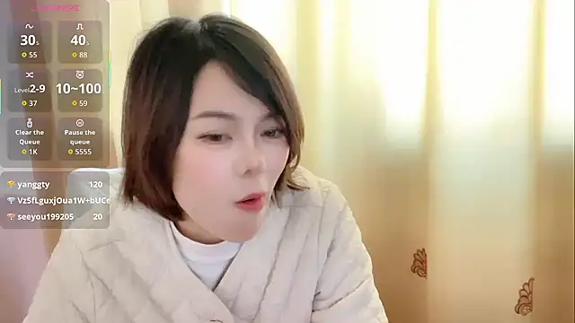 Snapshot of Linda-LL chatting on February 2026 06:26:01 AM Linda-LL online show from February 2026 06:26:01 AM