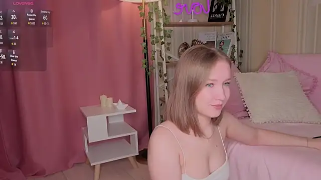 ms evasweet online show from September 2025 12:53:01 PM