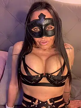 vicvictoriax online show from March 2025 09:53:01 PM