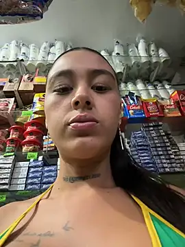 Snapshot of paisitahot1975 chatting on February 2025 10:20:01 PM paisitahot1975 online show from February 2025 10:20:01 PM