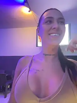 Snapshot of paisitahot1975 chatting on February 2025 02:46:01 AM paisitahot1975 online show from February 2025 02:46:01 AM