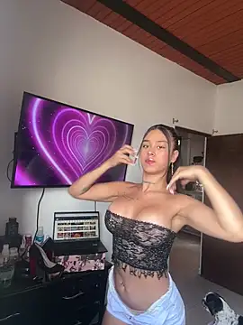 Snapshot of paisitahot1975 chatting on March 2025 03:42:01 PM paisitahot1975 online show from March 2025 03:42:01 PM