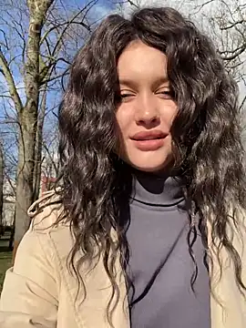 Snapshot of KikiWatson chatting on February 2025 08:00:02 AM KikiWatson online show from February 2025 08:00:02 AM