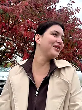 Snapshot of KikiWatson chatting on October 2025 11:11:01 AM KikiWatson online show from October 2025 11:11:01 AM