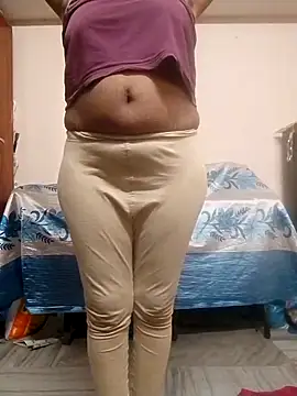 Snapshot of sneha_telugu_girl chatting on February 2025 01:23:02 AM sneha telugu girl online show from February 2025 01:23:02 AM