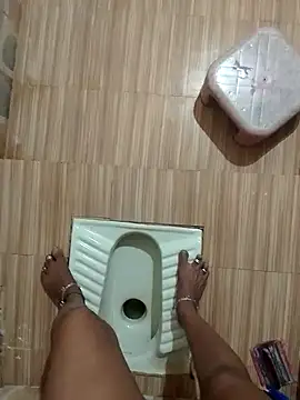 Snapshot of sneha_telugu_girl chatting on February 2025 07:56:01 AM sneha telugu girl online show from February 2025 07:56:01 AM