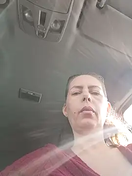 Snapshot of uber_babe chatting on February 2025 09:53:02 AM uber babe online show from February 2025 09:53:02 AM