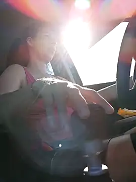 Snapshot of uber_babe chatting on March 2025 09:06:02 AM uber babe online show from March 2025 09:06:02 AM