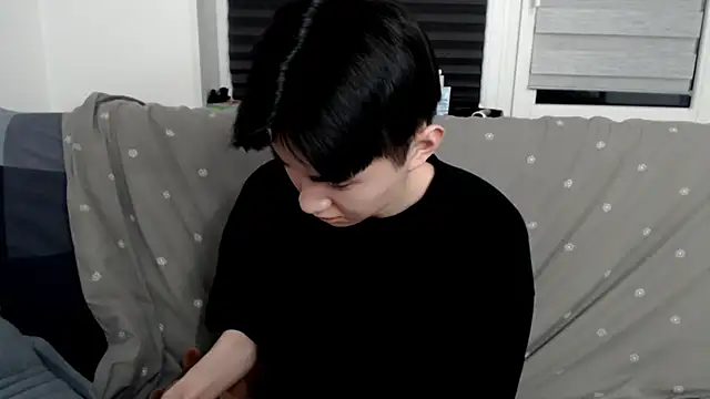 Miram Yu online show from March 2025 09:22:01 PM