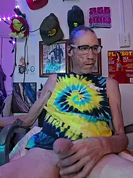 Undercover Pornstar online show from June 2026 05:17:02 PM