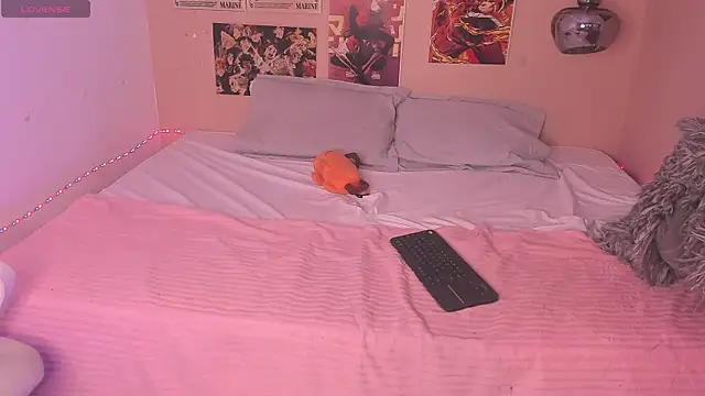 Luna-Chann online show from February 2025 01:46:02 AM