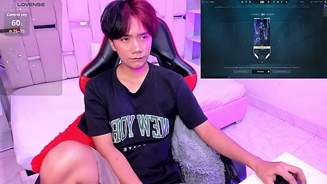 Eriol  online show from October 2025 11:55:02 AM