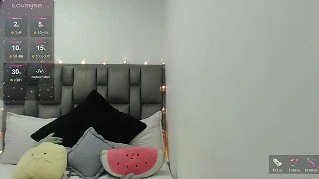 julz 03 online show from December 2024 03:26:01 PM