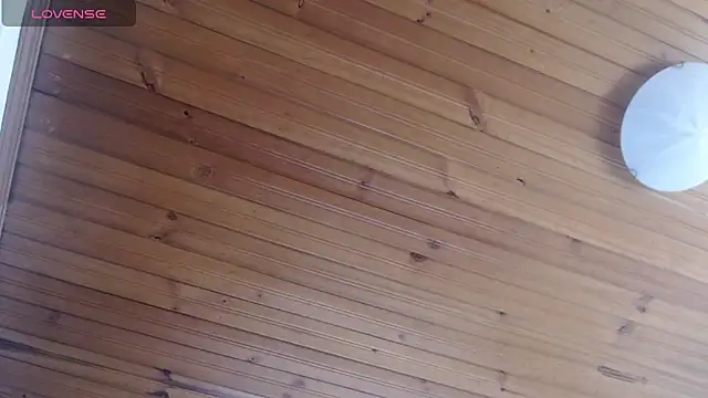 julz 03 online show from November 2025 11:43:01 AM