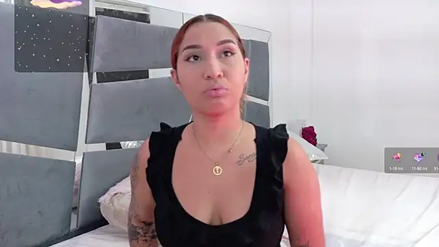 Alba Grey online show from December 2024 07:54:01 PM