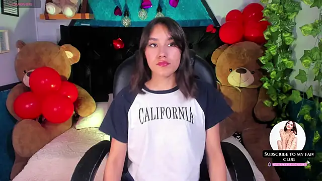  Sophie  miller online show from February 2025 08:10:01 PM