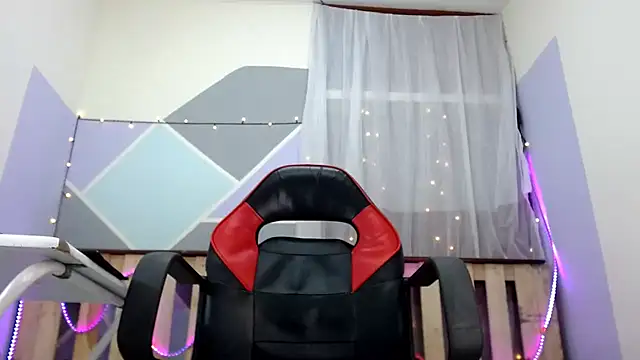 Snapshot of Michellcockxxx chatting on January 2025 09:37:02 AM Michellcockxxx online show from January 2025 09:37:02 AM