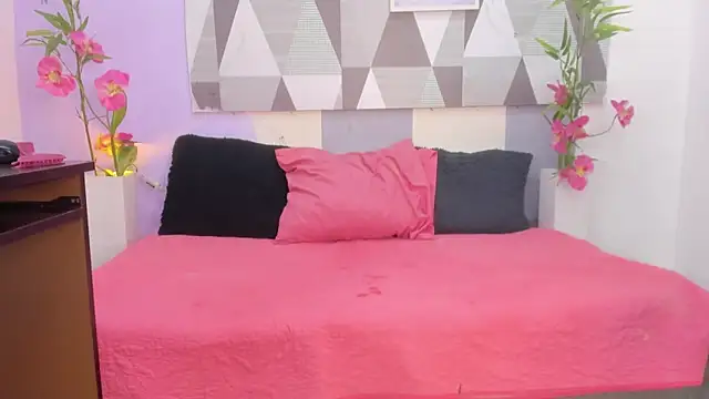 Michellcockxxx online show from June 2026 08:53:01 AM