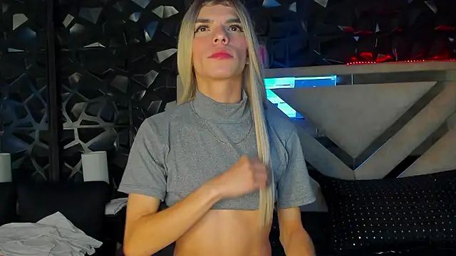 maxx steell  online show from December 2024 05:38:01 AM