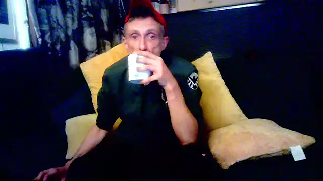 Snapshot of unclestefansdick chatting on October 2025 02:23:02 AM unclestefansdick online show from October 2025 02:23:02 AM