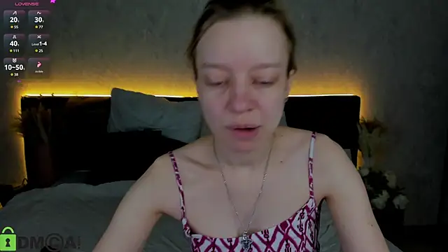 Michelle Blond online show from February 2026 08:55:02 AM