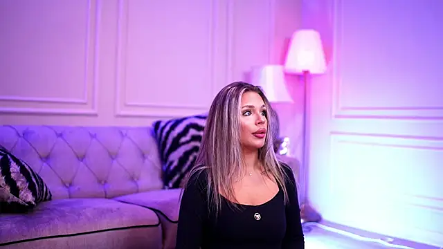 Candy Ivy online show from February 2025 07:05:02 PM