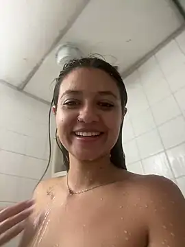 Kyna euphoria online show from December 2024 06:02:01 PM