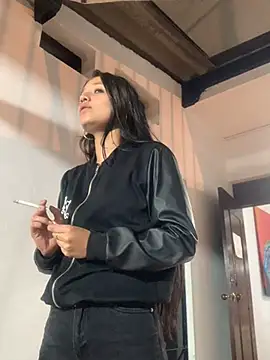 Kyna euphoria online show from December 2024 05:02:01 AM