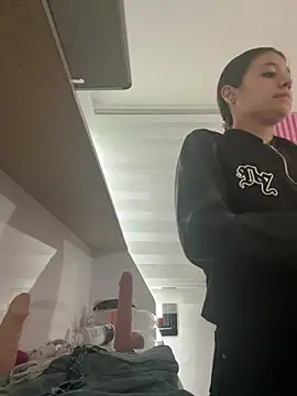 Kyna euphoria online show from December 2024 01:06:02 PM