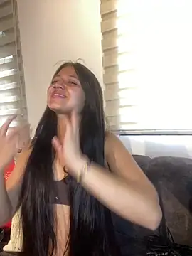 Kyna euphoria online show from February 2025 02:04:01 PM