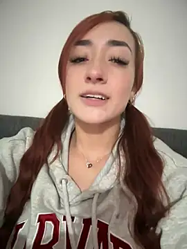 Snapshot of ariiel_ chatting on January 2025 01:00:02 AM ariiel online show from January 2025 01:00:02 AM