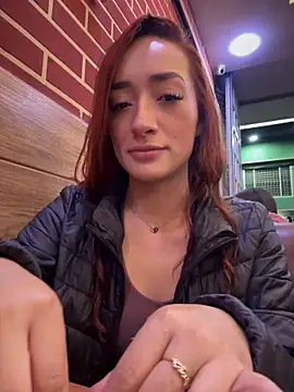 Snapshot of ariiel_ chatting on January 2025 11:43:01 PM ariiel online show from January 2025 11:43:01 PM