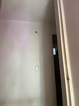 Snapshot of ariiel_ chatting on October 2025 12:09:01 PM ariiel online show from October 2025 12:09:01 PM