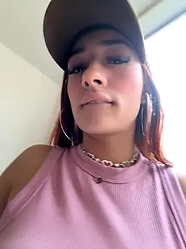 Snapshot of ariiel_ chatting on November 2025 09:30:02 PM ariiel online show from November 2025 09:30:02 PM