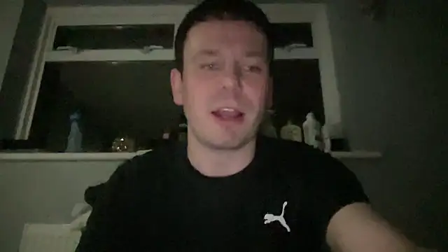Snapshot of GotItGoin chatting on April 2026 12:11:02 AM GotItGoin online show from April 2026 12:11:02 AM