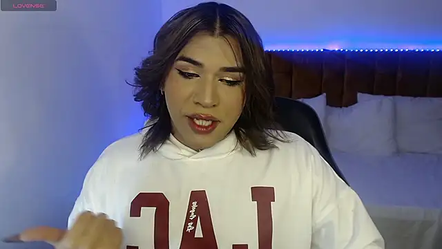 alexiaaross online show from November 2025 09:02:02 PM