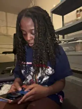 choclatepeaach online show from December 2025 06:42:02 AM